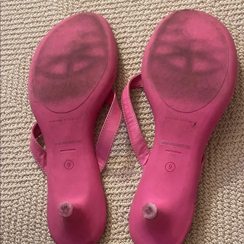 Banana Republic Hot Pink Leather Thong Sandals